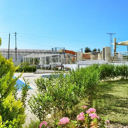 Daire 1+1 in Mahmutlar,Alanya *
